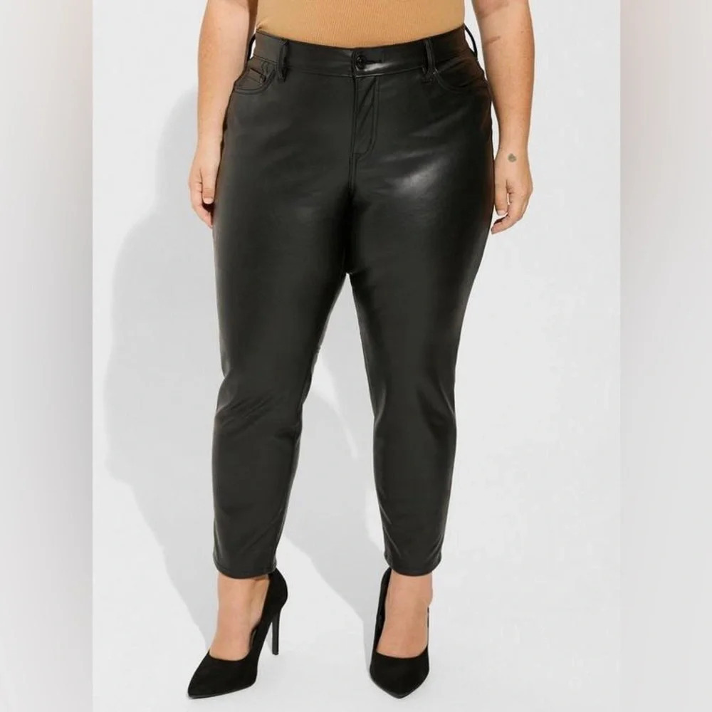 Torrid Perfect Skinny Faux Leather Pants Womens Plus Size 22 Black High Rise NWT
